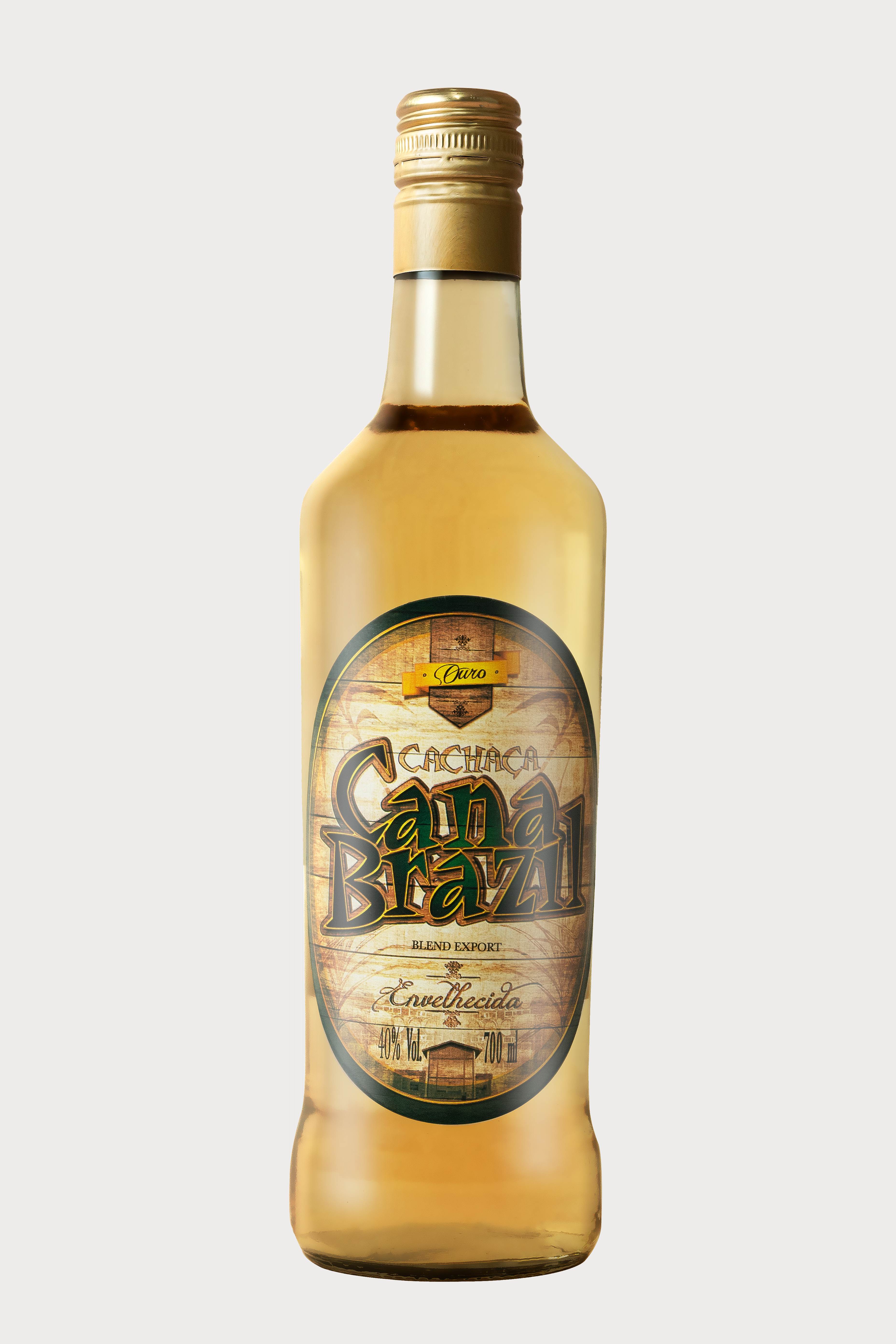 Cachaça Cana Branca Envelhecida 700ml Caixa com 12 unidades